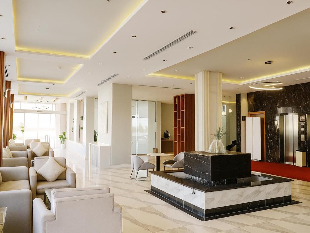 Al Alalamein Suites
