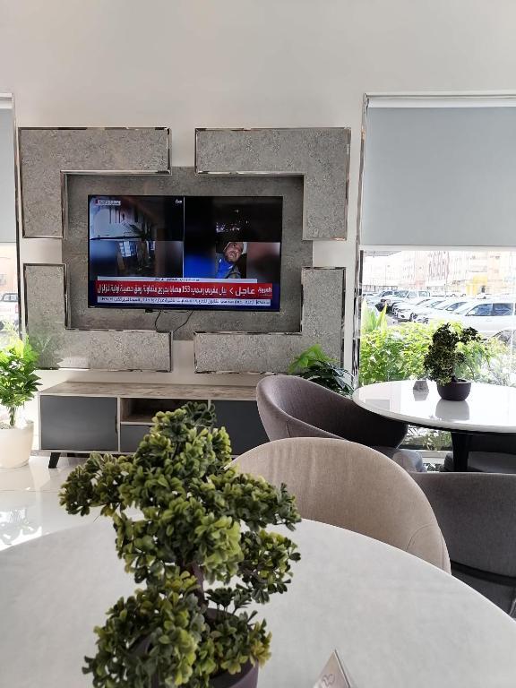 Four Seasons Residential Units