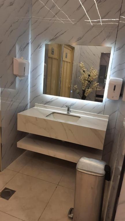 Khalifa Serviced Apartments