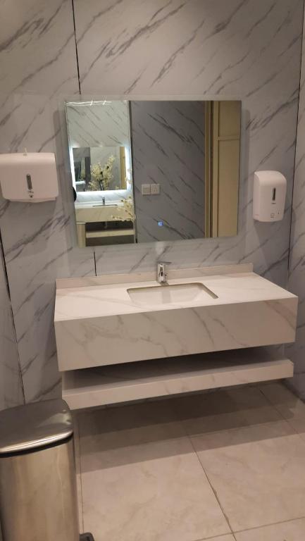 Khalifa Serviced Apartments