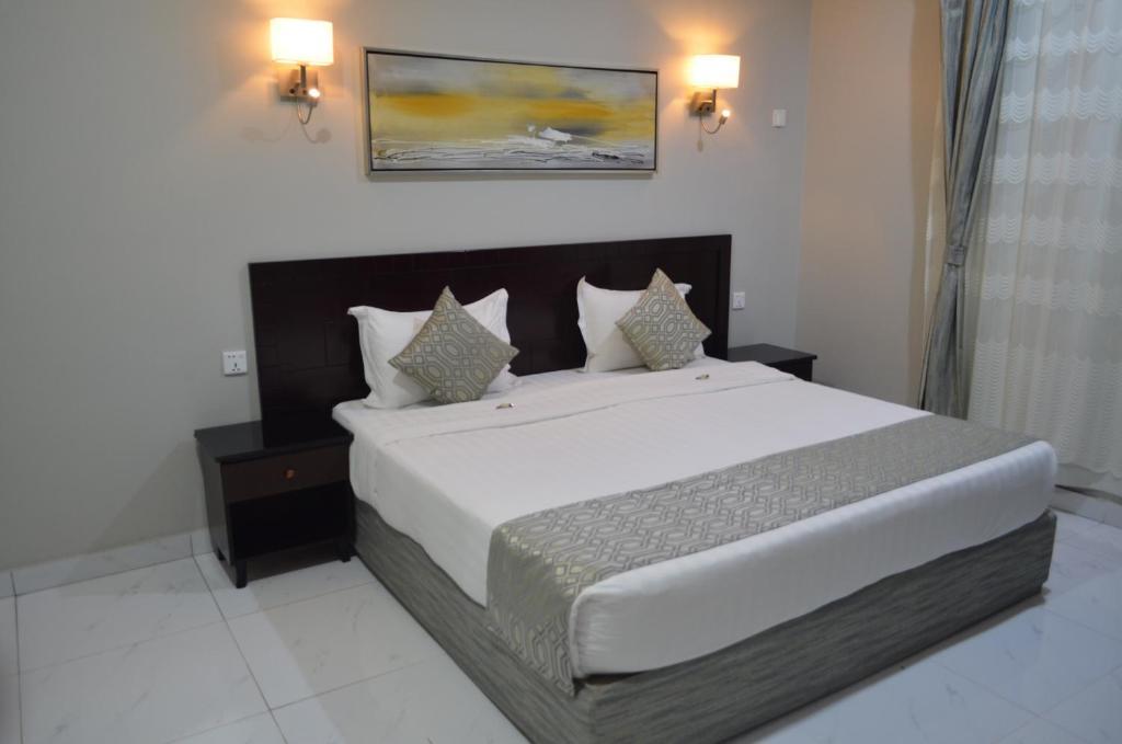 Single Guest Suites